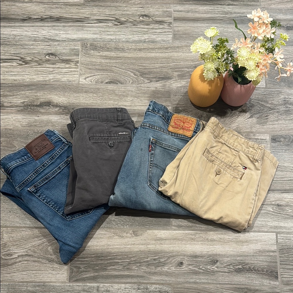 Men's Blue, Gray, and Tan Jeans/Chino BUNDLE